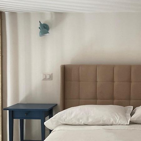 Bellantonia Hotel Наполи Екстериор снимка